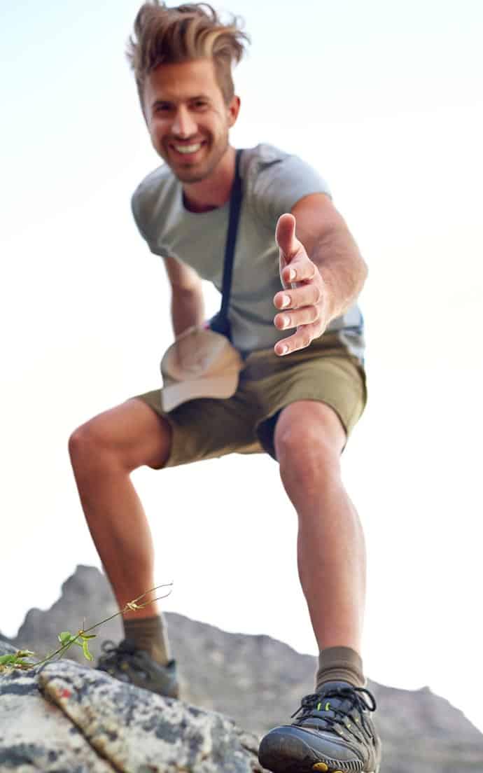 How to Feel Clear Headed, Emotionally Strong and Happy Again 3 man offering helping hand